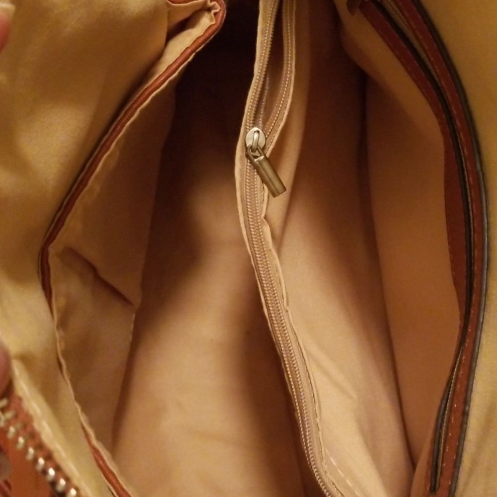 Handbag - Picture 4 of 6